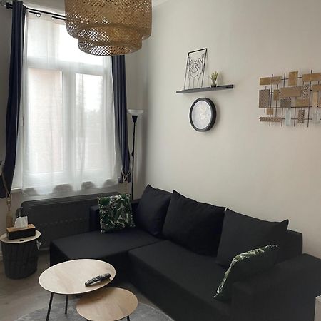 ホテル Chez Auguy Et Deborah アントウェルペン エクステリア 写真